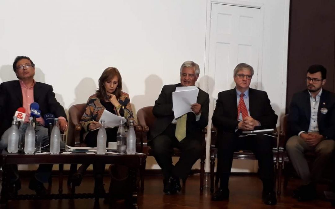 Debate Seguridad Social y Ley 100